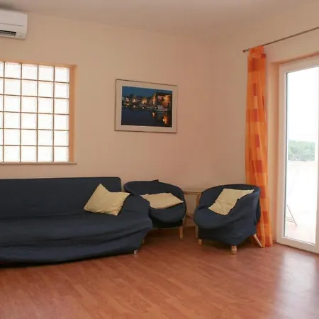 4608b Jelsa (Hvar)
